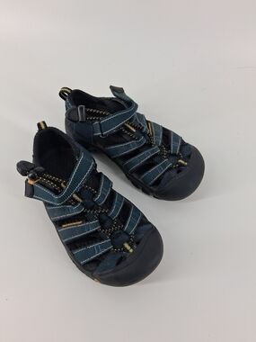 Keen Kids Teal and Black Closed-Toe Sport Sandals